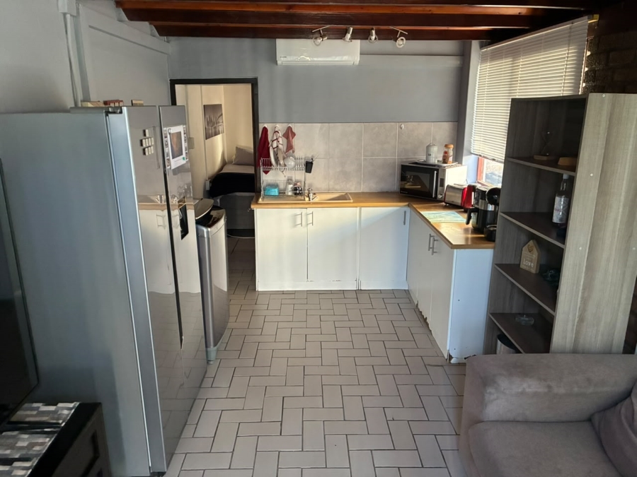 4 Bedroom Property for Sale in Fairy Glen Western Cape
